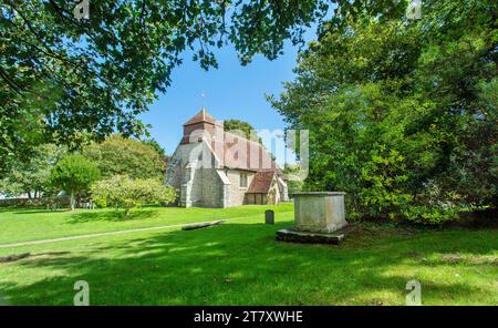 L'église du 11e siècle de Saint Mary la Vierge à Friston, South Downs National Park, East Sussex, Angleterre, Royaume-Uni, Europe Banque D'Images