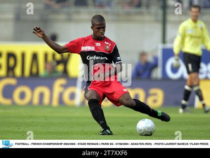 FOOTBALL - CHAMPIONNAT DE FRANCE 2004/2005 - STADE RENNAIS V PARIS SG - 07/08/2004 - ADAILTON (REN) - PHOTO LAURENT BAHEUX / FLASH PRESS Banque D'Images