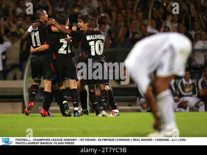 FOOTBALL - LIGUE DES CHAMPIONS 2006/2007 - 1E TOUR - OLYMPIQUE LYONNAIS V REAL MADRID - 13/09/2006 - JOY LYON - PHOTO LAURENT BAHEUX / FLASH PRESS Banque D'Images