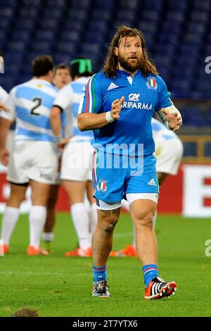 Martin Castrogiovanni d'Italie fait des gestes lors du match amical joué entre l'Italie et l'Argentine le 14,2014 novembre à Gênes, en Italie. Photo Massimo Cebrelli/DPPI Banque D'Images