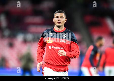 Jean Borg (21 Malte) se réchauffe lors du match de qualification du Groupe C pour le Championnat d'Europe de l'UEFA entre l'Angleterre et Malte au stade de Wembley, à Londres, le vendredi 17 novembre 2023. (Photo : Kevin Hodgson | MI News) crédit : MI News & Sport / Alamy Live News Banque D'Images