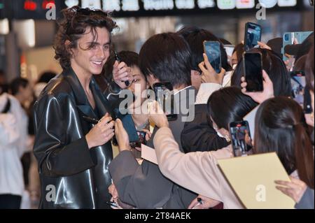 Narita, Japon. 18 novembre 2023. L'acteur Timothee Chalamet arrive pour promouvoir son film 'Wonka' à l'aéroport international de Narita à Narita, préfecture de Chiba, Japon, le samedi 18 novembre 2023. Photo de Keizo Mori/UPI crédit : UPI/Alamy Live News Banque D'Images