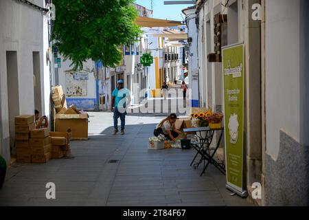 Rue piétonne, Arraiolos, Alentejo, Portugal Banque D'Images