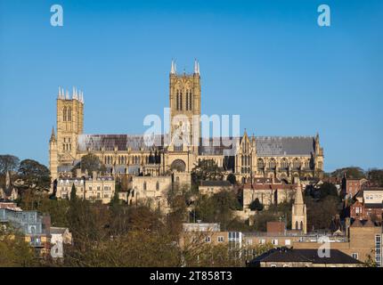 Cathédrale de Lincoln depuis Pelham Bridge, Lincoln City, Lincolnshire, Angleterre, Royaume-Uni Banque D'Images