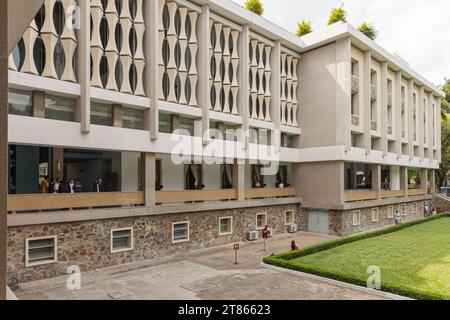 Ho Chi Minh-ville, Vietnam, mars 25 2023 : la façade du Palais de l'indépendance, également connue sous le nom de salle des congrès de la réunification Banque D'Images