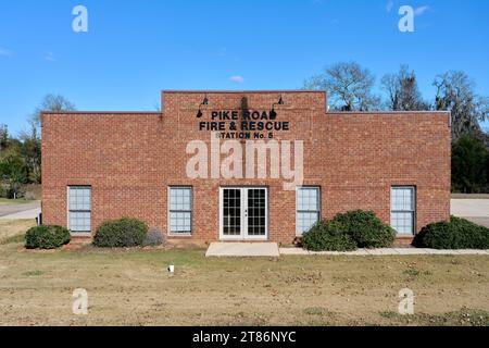 Caserne de pompiers volontaires, bâtiment extérieur ou petite caserne de pompiers dans les zones rurales de l'Alabama, aux États-Unis. Banque D'Images