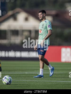 Teresopolis, Brésil. 18 novembre 2023. RJ - TERESOPOLIS - 11/18/2023 - SÉLECTION BRÉSILIENNE - ENTRAÎNEMENT 11/18/2023 - Bruno Guimaraes joueur de l'équipe nationale brésilienne lors de l'entraînement au centre d'entraînement Granja Comary. Photo : Talita Gouvea/AGIF (photo par Talita Gouv&#xea;a/AGIF/Sipa USA) crédit : SIPA USA/Alamy Live News Banque D'Images