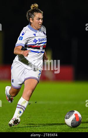 Milan, Italie. 18 novembre 2023. Milan, Italie, 18.11.23 : Sarah Huchet (7 Sampdoria) lors du match féminin de Serie A entre l'AC Milan et Sampdoria au Vismara Sports Center à Milan, Italia Soccer (Cristiano Mazzi/SPP) crédit : SPP Sport Press photo. /Alamy Live News Banque D'Images