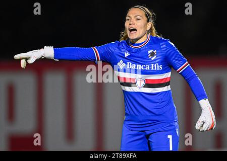 Milan, Italie. 18 novembre 2023. Milan, Italie, 18.11.23 : la gardienne Amanda Tampieri (1 Sampdoria) lors du match féminin de Serie A entre l'AC Milan et Sampdoria au Vismara Sports Center à Milan, Italia Soccer (Cristiano Mazzi/SPP) crédit : SPP Sport Press photo. /Alamy Live News Banque D'Images