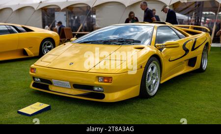 1993 Lamborghini Diablo SV, exposée au salon privé Concours d’Elégance qui se tient au Palais de Blenheim. Banque D'Images