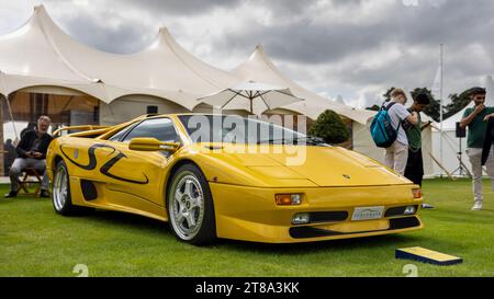 1993 Lamborghini Diablo SV, exposée au salon privé Concours d’Elégance qui se tient au Palais de Blenheim. Banque D'Images