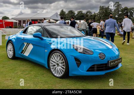 Alpine A110 San Remo 73 exposée au salon privé Concours d’Elégance qui se tient au Palais de Blenheim. Banque D'Images