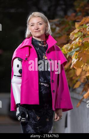 Londres, Royaume-Uni. 14 novembre 2023. Sarah de Lagarde survivante d'horribles blessures après avoir été heurtée par 2 trains à High Barnet Station.crédit : Andrew Ogilvy/Alamy Banque D'Images