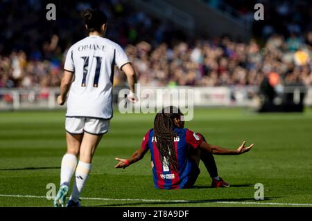 Barcelone, Espagne. 19 novembre 2023. BARCELONE, ESPAGNE - NOVEMBRE 19 : .Salma Paralluelo du FC Barcelone pendant le match de Liga F entre le FC Barcelone et le Real Madrid au Estadi Olimpic Lluis Companys le 19 novembre 2023 à Barcelone, Espagne (crédit image : © Gerard Franco/DAX via ZUMA Press Wire) USAGE ÉDITORIAL UNIQUEMENT! Non destiné à UN USAGE commercial ! Banque D'Images