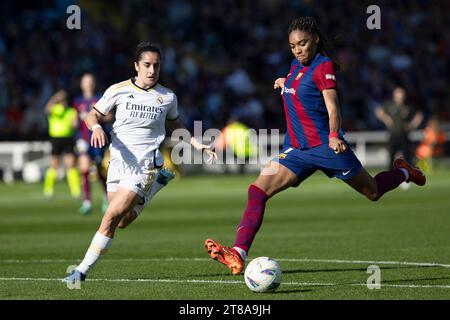 Barcelone, Espagne. 19 novembre 2023. BARCELONE, ESPAGNE - NOVEMBRE 19 : .Salma Paralluelo du FC Barcelone pendant le match de Liga F entre le FC Barcelone et le Real Madrid au Estadi Olimpic Lluis Companys le 19 novembre 2023 à Barcelone, Espagne (crédit image : © Gerard Franco/DAX via ZUMA Press Wire) USAGE ÉDITORIAL UNIQUEMENT! Non destiné à UN USAGE commercial ! Banque D'Images