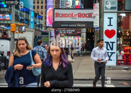 J'adore New York et School of Rock Marquee au Winter Garden Theater à Times Square, New York Banque D'Images