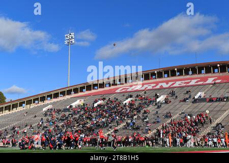 Ithaca, NY, États-Unis. 18 novembre 2023. Vue générale du terrain Schoellkopf lors du match entre les Columbia Lions et les Cornell Big Red le samedi 18 novembre 2023 à Ithaca, NY. Rich Barnes/CSM/Alamy Live News Banque D'Images