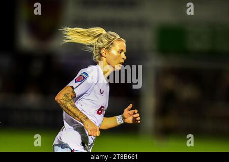 Dagenham le dimanche 19 novembre 2023. Rachel Daly (Aston Villa 9) avance lors du match de Barclays FA Women's Super League entre West Ham United et Aston Villa au Chigwell Construction Stadium, Dagenham le dimanche 19 novembre 2023. (Photo : Kevin Hodgson | MI News) crédit : MI News & Sport / Alamy Live News Banque D'Images