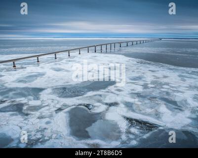 Pont de la Confédération traversant le passage Abegweit du détroit de Northumberland, reliant la province de l'Île-du-Prince-Édouard au Nouveau-Brunswick Banque D'Images