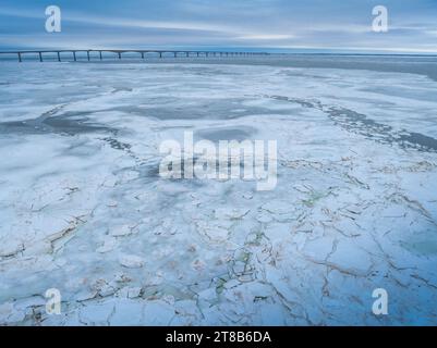 Pont de la Confédération traversant le passage Abegweit du détroit de Northumberland, reliant la province de l'Île-du-Prince-Édouard au Nouveau-Brunswick Banque D'Images