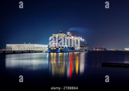 Croisières TUI dans le port de Doha 15-11-2023 Doha Qatar Banque D'Images