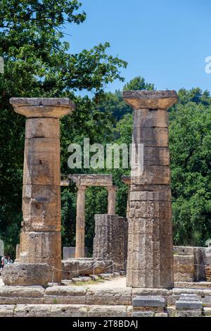 Temple d'Héra sur les ruines grecques antiques à Olympie, la maison des jeux olympiques, Péloponnèse, Grèce Banque D'Images