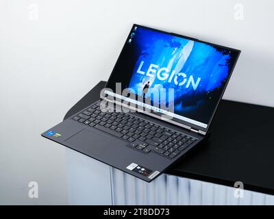 HCMC, VN - Lenovo Legion 5 pour un usage éditorial Banque D'Images