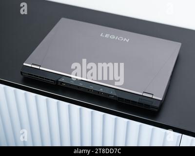 HCMC, VN - Lenovo Legion 5 pour un usage éditorial Banque D'Images