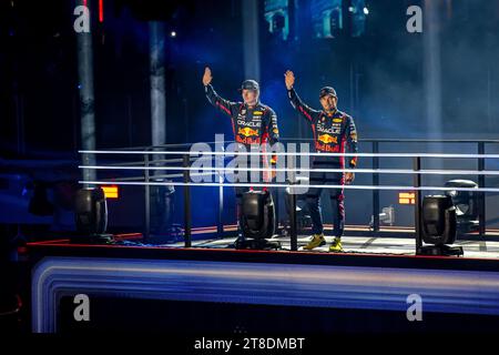 LAS VEGAS STREET CIRCUIT, ÉTATS-UNIS - 15 NOVEMBRE : Max Verstappen, Red Bull Racing RB19 lors du Grand Prix de Las Vegas au Las Vegas Street circuit le jeudi 15 novembre 2023 à Las Vegas, États-Unis. (Photo de Michael Potts/BSR Agency) Banque D'Images