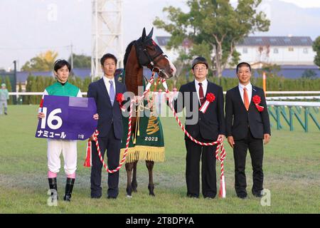 Namur et le jockey Kota Fujioka ont remporté le championnat du mile à l'hippodrome de Kyoto, au Japon, le 19 novembre 2023. (Photo Eiichi Yamane/AFLO) Banque D'Images
