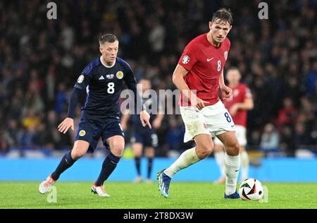 Glasgow, Royaume-Uni. 19 novembre 2023. Sander Berge de Norvège lors du match de qualification pour le Championnat d'Europe de l'UEFA à Hampden Park, Glasgow. Le crédit photo devrait se lire : Neil Hanna/Sportimage crédit : Sportimage Ltd/Alamy Live News Banque D'Images