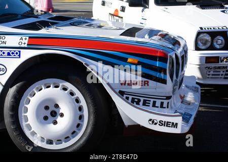 Varano, Italie - 11 novembre 2023 : lancia Rally S4 luxe ET VOITURE DREEM EN EXPOSITION Banque D'Images