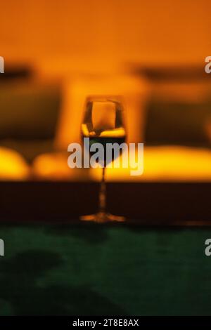 Un verre de vin rouge / impression artistique Banque D'Images