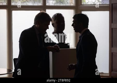 BLETCHLEY PARK, BUCKINGHAMSHIRE, ANGLETERRE, Royaume-Uni - 02 novembre 2023 - le Premier ministre du Royaume-Uni, Rishi Sunak, rencontre Robert Habeck, vice-chancelier d'Allemagne o Banque D'Images