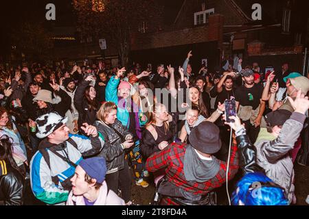 Save Our Scene organise une rave de cinq villes à travers le Royaume-Uni pour promouvoir la campagne Culture Calling, alors que 1/3 sites ferment depuis la pandémie en raison des impôts Banque D'Images