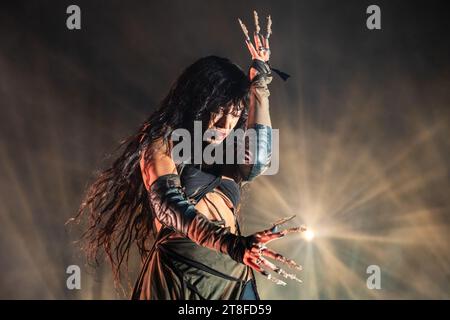 Oslo, Norvège. 19 novembre 2023. La chanteuse suédoise Loreen donne un concert live au Rockefeller à Oslo. (Crédit photo : Gonzales photo/Alamy Live News Banque D'Images