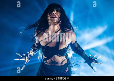 Oslo, Norvège. 19 novembre 2023. La chanteuse suédoise Loreen donne un concert live au Rockefeller à Oslo. (Crédit photo : Gonzales photo/Alamy Live News Banque D'Images