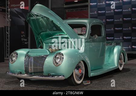 LAS VEGAS, NV/États-Unis - 2 NOVEMBRE 2023 : une camionnette Ford 1940. Constructeur : South City Rod & Custom, Specialty Equipment Market Association (SEMA). Banque D'Images