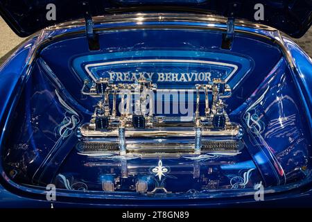 LAS VEGAS, NV/États-Unis - 1 NOVEMBRE 2023 : 'Freaky Behavior', gros plan d'une suspension pneumatique lowrider Deluxe de Chevrolet 1951. Banque D'Images