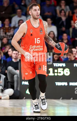 Barcelone, Espagne. 17 novembre 2023. BARCELONE, ESPAGNE - NOVEMBRE 17 : Stefan Jovic de Valencia basket lors du match de Turkish Airlines Euroleague entre le FC Barcelone et Valencia basket au Palau Blaugrana le 17 novembre 2023 à Barcelone, Espagne crédit : DAX Images/Alamy Live News Banque D'Images