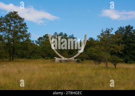 Medeno Polje, Bosnie - 5 septembre 2023. Mémorial des partisans de la Seconde Guerre mondiale yougoslave à Medeno Polje dans la municipalité de Bosanski Petrovac dans le canton d'una-Sana Banque D'Images