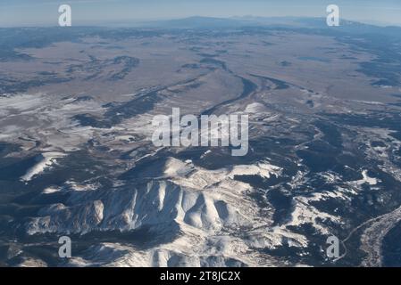 Gamme avant du Colorado vue d'un avion de passagers Banque D'Images