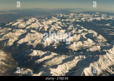 Gamme avant du Colorado vue d'un avion de passagers Banque D'Images