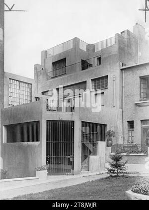 Maison Tristan Tzara, Paris XVIII, 15, Avenue Junot, France, côté jardin, 1925-1926, photo autour de 1930, négatif, négatif en verre, assiette : 18 x 12 cm Banque D'Images