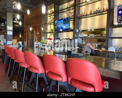 Park City, UT États-Unis - 8 septembre 2022 : un bar dans le quartier de luxe appelé The Promontory près de Park City, Utah aux États-Unis. Banque D'Images