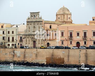 Chiesa dello Spirito Santo Église catholique romaine, Église du Saint-Esprit, Ortygia, Syracuse, Syracuse, Sicile, Sicile, Italie, Europe Banque D'Images