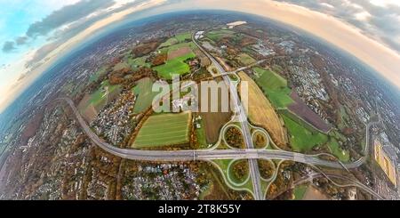 Luftbild, Luftbild, Autobahnkreuz Bochum-Witten der Autobahn A43 und Autobahn A448, Autobahnanschlussstelle Universitätsstraße mit dem Tierheim Bochum inmitten Wiesen und Feldern mit herbstlichen Laubbäumen Gelände für, neuer Stadionstandort geplantes Fußballvereins das Bundesligastadion Bochovia Rufel, Fishutel, Fisnache-Aufader Aufer Aufun, Fisnache-aufer aufer Authel, Fishstadion, Jemen Vnache-Vnache-Vemen, Fischild, Jemen, Jemen Aufader Authel, 1848 360 Grad Aufnahme, petit monde, petite planète, fisheye Bild, Langendreer, Bochum, Ruhrgebiet, Nordrhein-Westfalen, Deutschland ACHTUNGxMINDESTHONORARx60xEURO *** vie aérienne Banque D'Images