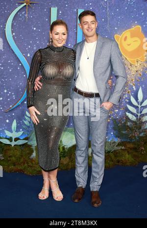 Londres, Royaume-Uni. 20 novembre 2023. Claire Sweeney assiste à la première britannique « Wish » à l'Odeon Luxe Leicester Square à Londres. Crédit : SOPA Images Limited/Alamy Live News Banque D'Images