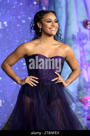Londres, Royaume-Uni. 20 novembre 2023. Ariana DeBose à la première de Wish, Londres, Royaume-Uni, le 20 novembre 2023. Photo Stuart Hardy/ABACAPRESS.COM crédit : Abaca Press/Alamy Live News Banque D'Images