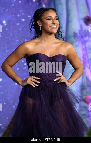Londres, Royaume-Uni. 20 novembre 2023. Ariana DeBose à la première de Wish, Londres, Royaume-Uni, le 20 novembre 2023. Photo Stuart Hardy/ABACAPRESS.COM crédit : Abaca Press/Alamy Live News Banque D'Images